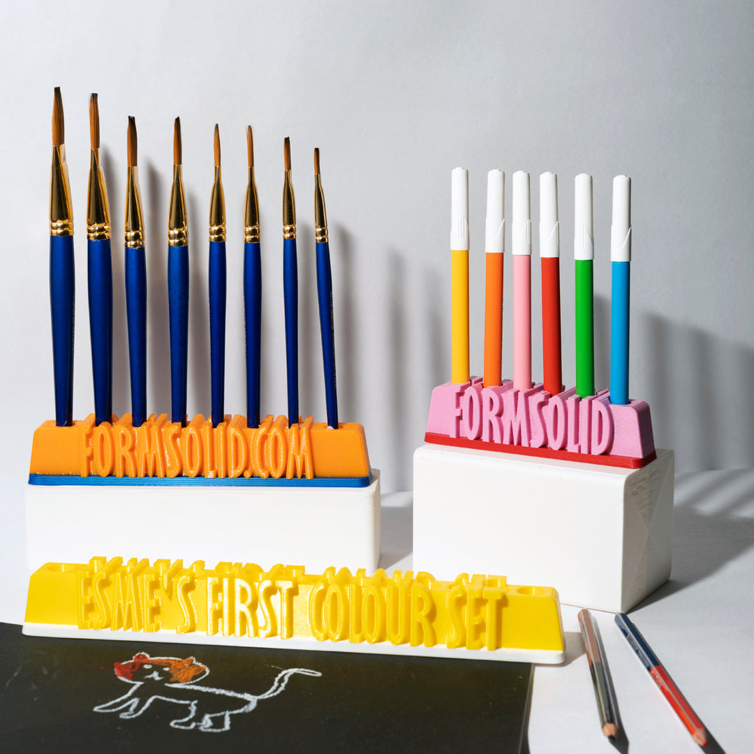 Prototype-3dlogo-Penholder